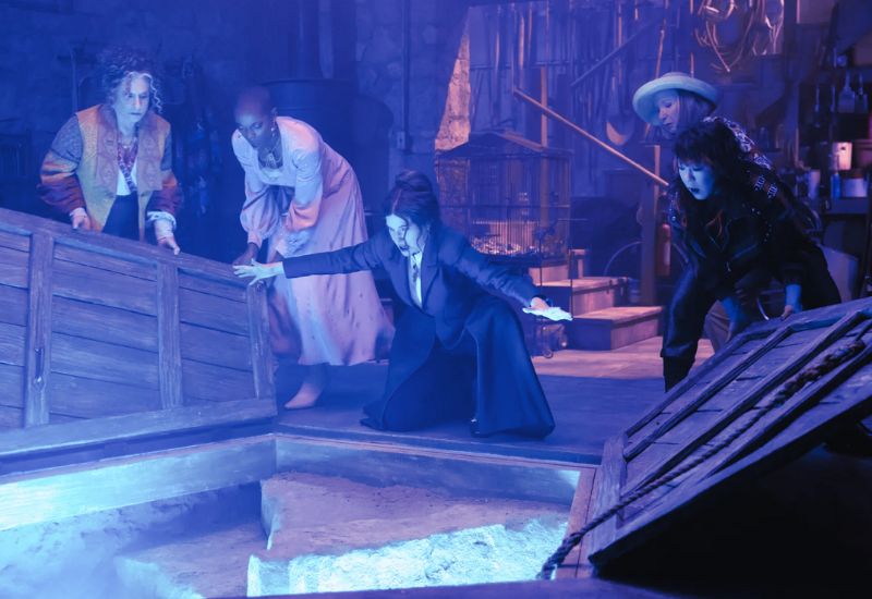 Review | Agatha Desde Sempre – 1×01 e 02: Ache o Caminho / Laços Vão Fazer a Porta Aparecer