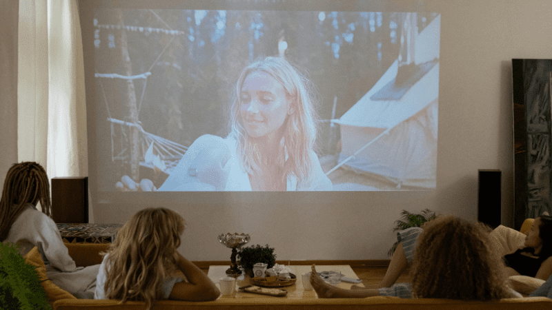 Dublado x legendado: vantagens e desvantagens