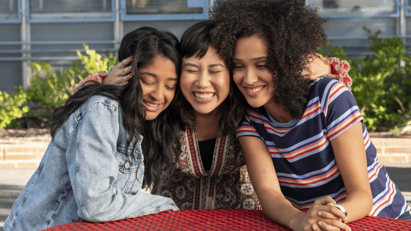 5 séries adolescentes para assistir no streaming