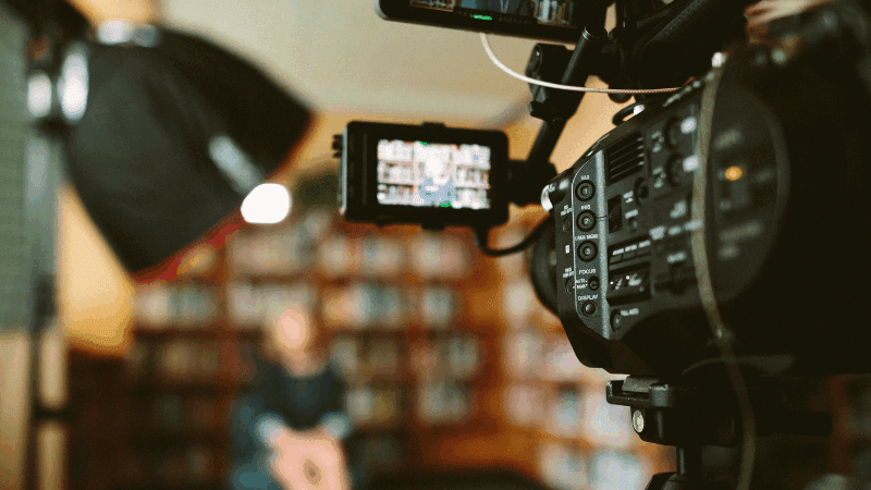 O que é uma câmera subjetiva? Entenda esse recurso de linguagem cinematográfica