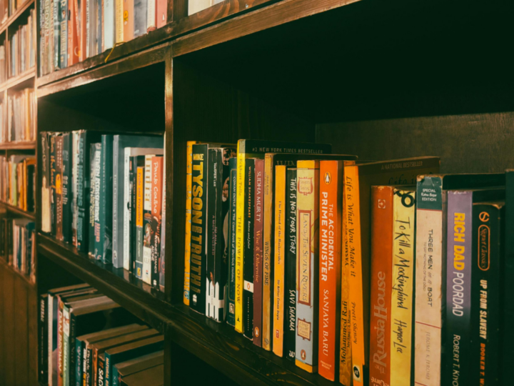 Esses são os 10 livros mais vendidos da Amazon em março