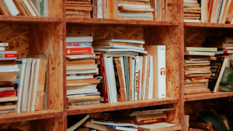 Top-10 livros mais vendidos na Amazon em abril