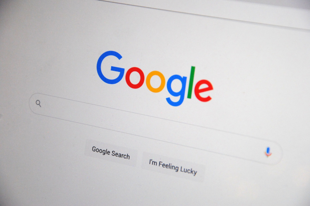 Segredos e easter eggs divertidos do Google